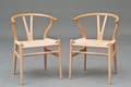 Hans J. Wegner. To Y-stole af egetræ, m. hynder 22