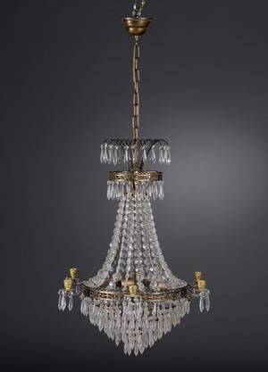 Prismelysekrone 1900 tallet første halvdel. 