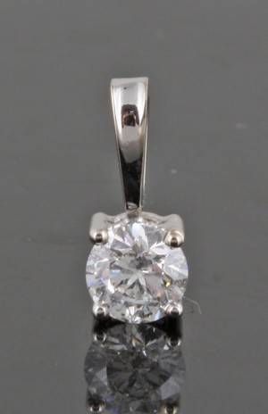 Pendant in 14k set with brilliant cut diamond 0.40 ct