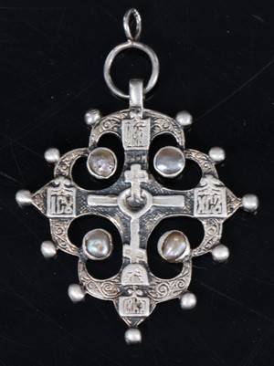 Orientalsk vedhæng i sølv m flodperler samt skrifttegn, ca. år 1930