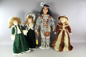 Porslinsdockor 4 st