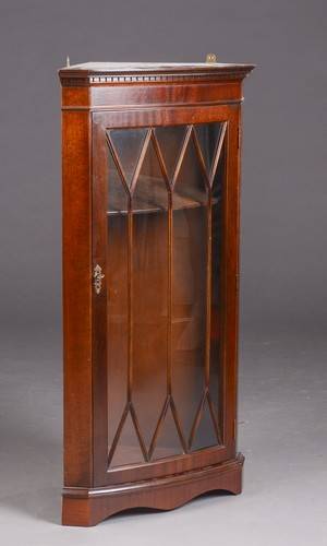 Vægthængt hjørneskab af mahogni