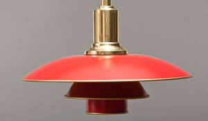 Poul Henningsen 1894-1967. 32 pendel rød