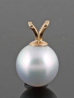 9k gold tahitian pearl pendant
