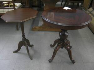 Pelarbord, 2 st. mahogny