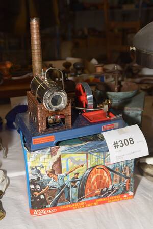 Ångmaskin i originalkartong