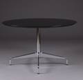 Charles Eames. Rundt lounge bord.
