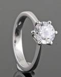 Solitaire cubic zirconia ring  in 18kt approx. 2.21ct This lot has been put up for resale under the new lot no. 3300240