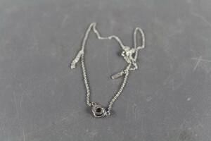 Halsband i silver Amor vincit omnia  Efva Attling