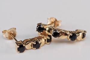 Par safir ørestikkere 2