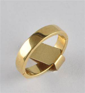 Ring i 18 K guld, öppningsbar ringskena