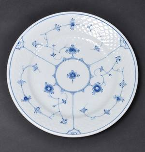 Bing og Grøndahl. Musselmalet Hotel. 13 middagstall. nr. 100971625. 13