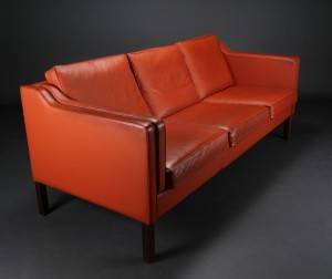 3-personers sofa, læder. Dansk møbelproducent.