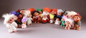 Thomas Dam. Stor samling Gjøl Trolde 20 Denne vare er sat til omsalg under nyt varenummer 4807243