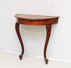 Konsolbord i mahogni. Omkring år 1900