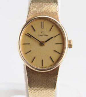 Vintage Omega, damearmbåndsur i 14 karat guld