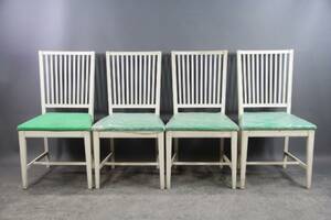 Stolar i gustaviansk stil 4 st