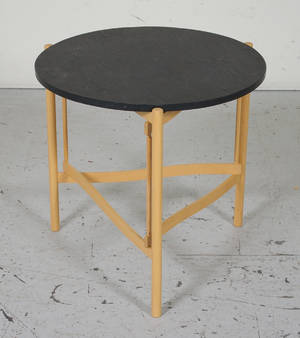 Hans Johansson, Soffbord Tema, med marmorskiva