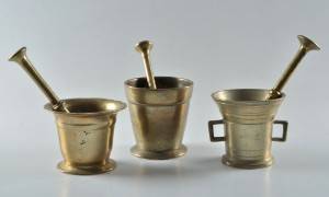 Tre mortlar i mässing, 1800-tal 6