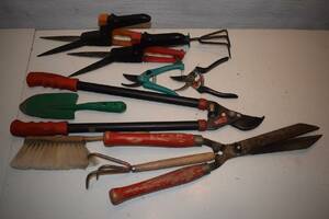 Trädgårdsverktyg A183