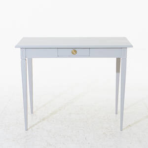 Sidobord gustaviansk stil