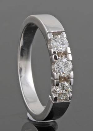 Diamond ring in 14kt approx. 0.46ct