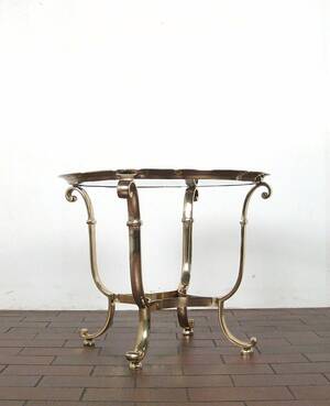 Scalloped Edge Coffee Table in Messing