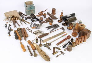 Samling ladeværktøj.