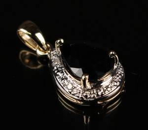 Safir- og diamant vedhæng 