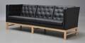 Erik Ole Jørgensen. Fritstående tre-pers. sofa 