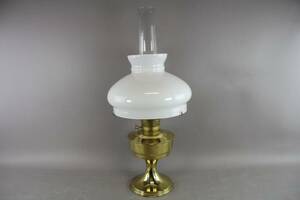 Fotogenlampa i mässing