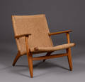 Hans J. Wegner. Lænestol, model CH25 af egetræ 