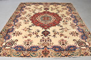 Tabriz, Persisk. 332x252 cm 