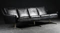 Dansk møbelproducent. Fire-personers lædersofa