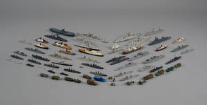 Samling blyskibe m.m. 71