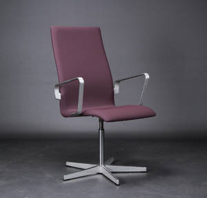 Arne Jacobsen. Oxford armstol, model 3271