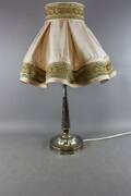 Bordslampa i nysilver
