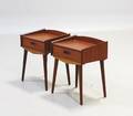 Dansk Møbelproducent. Par sengeborde i teak. 1950erne
