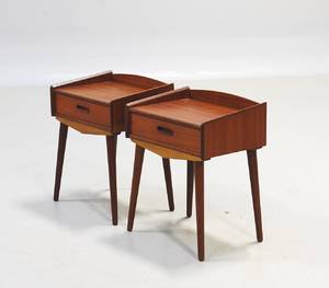 Dansk Møbelproducent. Par sengeborde i teak. 1950erne