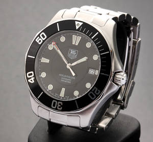 Tag Heuer Aquaracer 300. Herreur i stål med dato