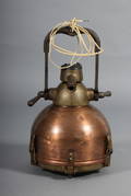 Loftlampe i delvis kobber fra fyrskib.
