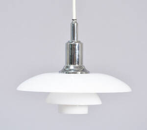 Pendel, Louis Poulsen, PH 32 af Poul Henningsen