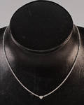 Ole Lynggaard. Hjertecollier med brillanter 0,08 ct.