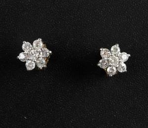 Par diamantørestikker ca. 0,49 ct. 2