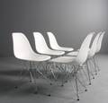 Charles og Ray Eames. Seks hvide DSR stole med eiffelstel. 6