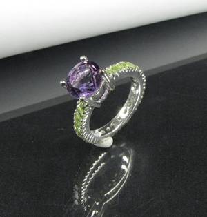 Ring in Silber mit Amethyst und Peridot