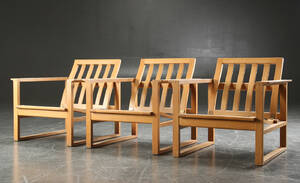 Børge Mogensen. Tre slædestole af egetræ, model 2256 3 
