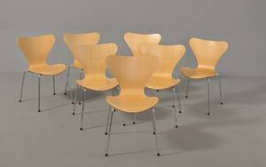 Arne Jacobsen 1902-1971 Sæt på syv stole model 3107, ahorn 7