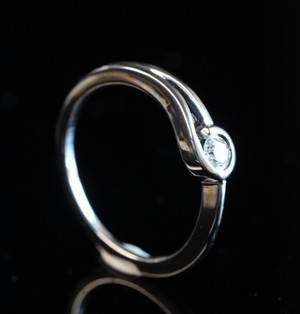 Brillantring, 14 kt rhodineret guld, ca. 0.14 ct.