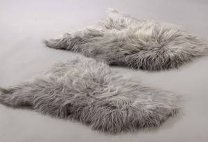 Økologisk islandsk fåreskind, long wool. Farve Grey Silver